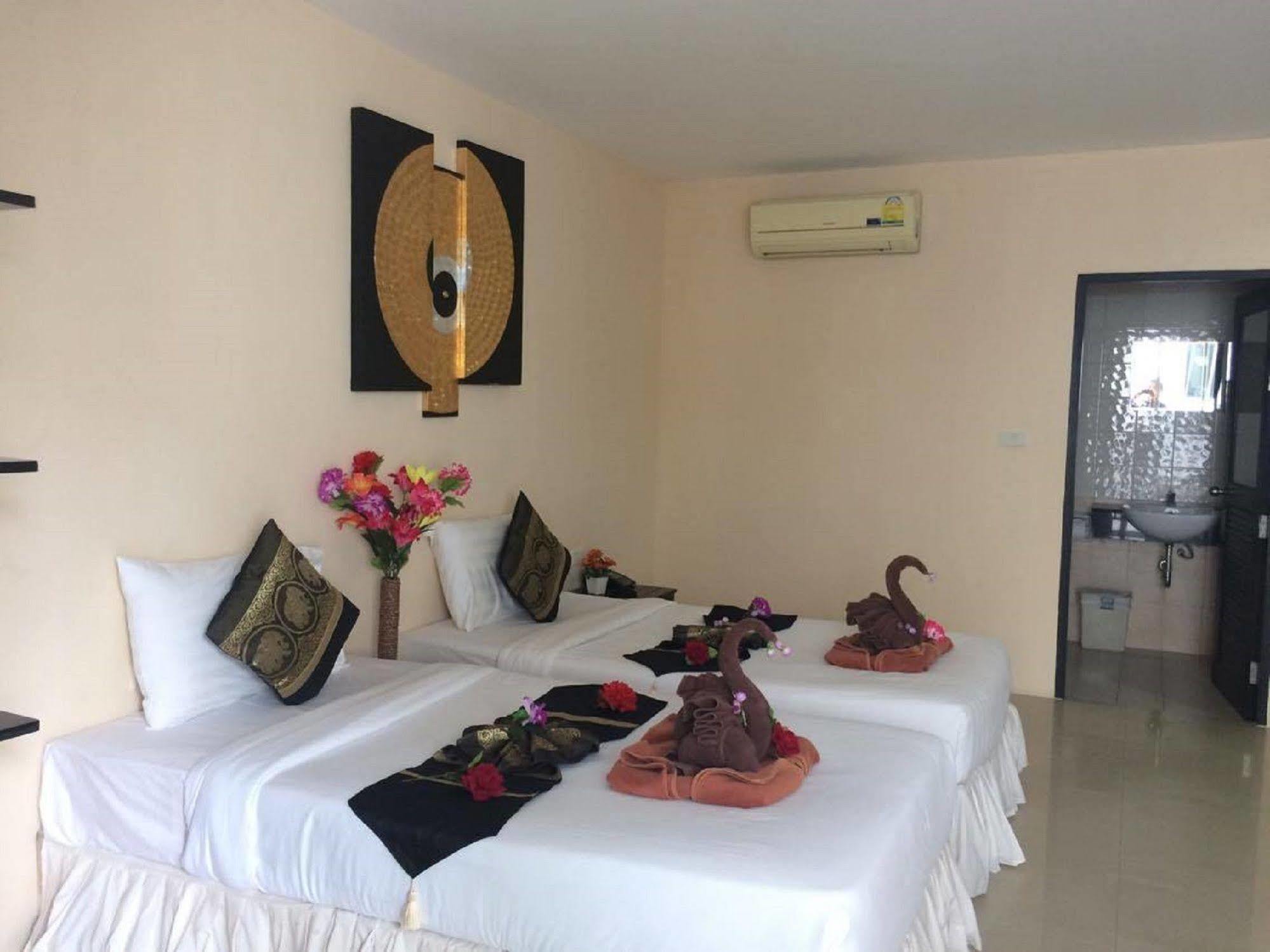 Lars-Lita Residence Patong Exteriér fotografie